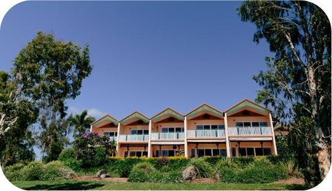 Tinaroo Lake Resort - Mackay Tourism 3