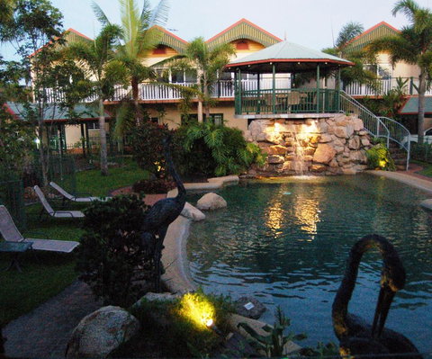Tinaroo Lake Resort - Mackay Tourism 0