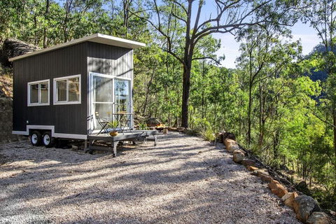 Tiny St Albans - Mackay Tourism 0