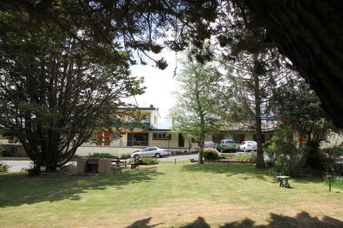 Titania Motel - Mackay Tourism 3