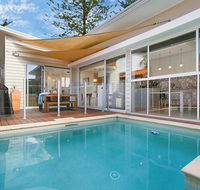 Toby's Beach House - Mackay Tourism