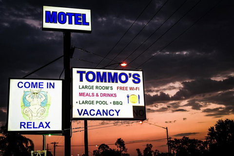 Tommo's Motor Lodge - Mackay Tourism 2