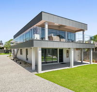 Top Class Beach Front Tootgarook - Mackay Tourism