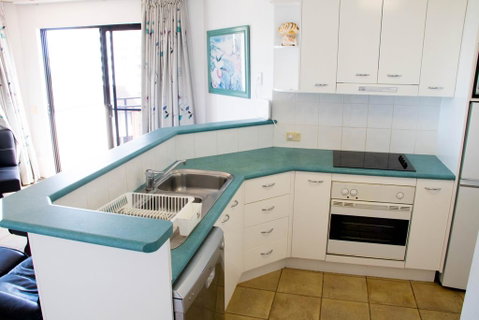 Top Floor Unit At The Caribbean Resort Mooloolaba - Mackay Tourism 2