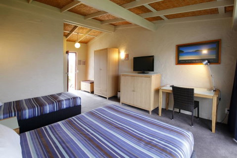 Torquay Hotel/Motel - Mackay Tourism 0