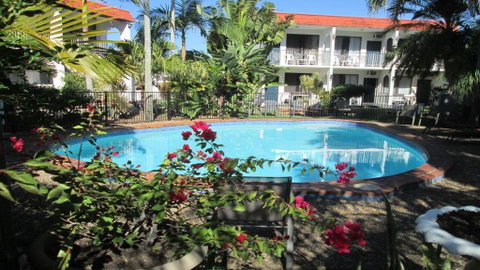 Tower Court Motel - Mackay Tourism 0