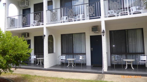 Tower Court Motel - Mackay Tourism 3