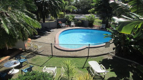Tower Court Motel - Mackay Tourism 1