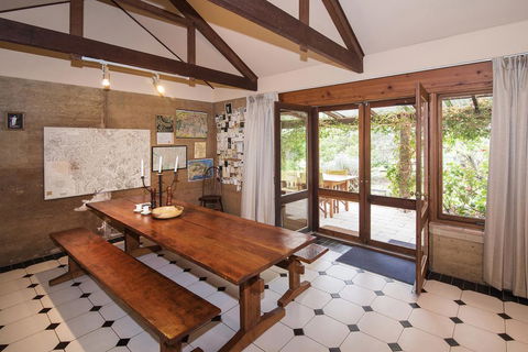 Trastevere Cowaramup Farm House - Mackay Tourism 3