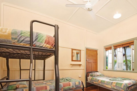 Travellers Oasis - Mackay Tourism 1