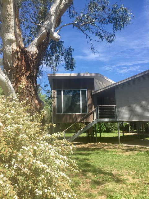 Treehouse Retreat - Mackay Tourism 3