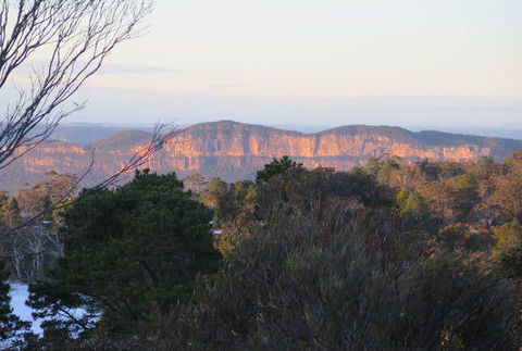 Treetops Retreat Katoomba - Mackay Tourism 1