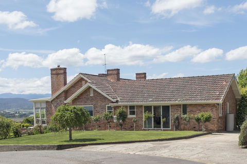 Trevallyn House B & B - Mackay Tourism 1