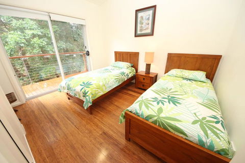 Trial Bay Eco Lodge 2 Pandanus - Mackay Tourism 2