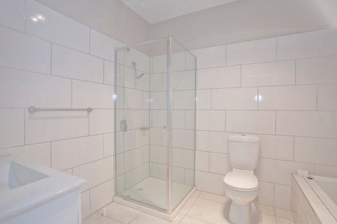 Troon Townhouse 2-17 - Mackay Tourism 3