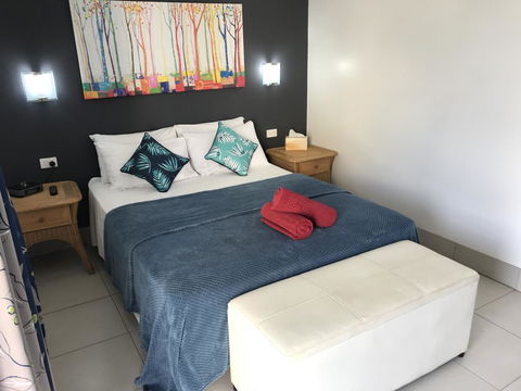 Tropical Lodge - Mackay Tourism 0