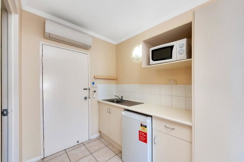 Tropical Queenslander - Mackay Tourism 2
