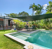 Tropical House Pool and Extra Bungalow 4 bedrooms - Mackay Tourism
