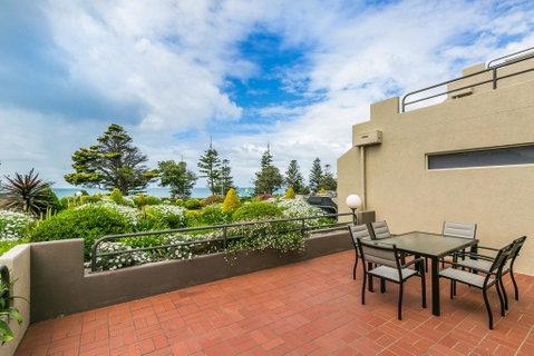 Two Bays Apartments, Australia - Mackay Tourism 1