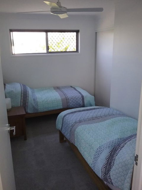 Two Bedroom Guesthouse Bundall - Mackay Tourism 1