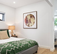 Ultra Modern Studio Suite with Balcony Near Shops - Mackay Tourism