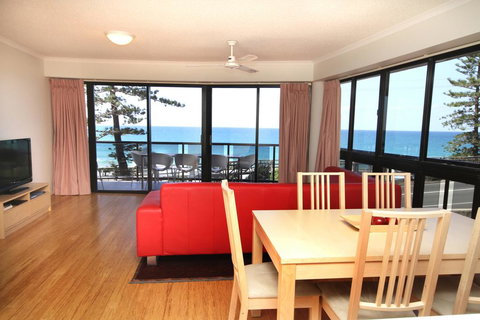 Unit 3 Phoenix Apartments, 1736 David Low Way Coolum Beach - Linen Incl. WIFI, 500 Bond - Mackay Tourism 1