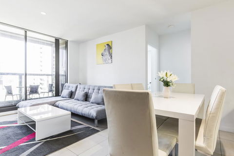 UWS Madison Melbourne CBD Apartment - Mackay Tourism 2