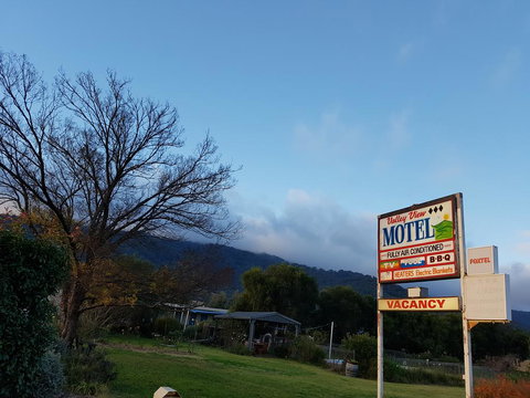 Valley View Motel - Mackay Tourism 0