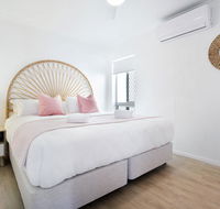 Ventura Beach Motel 2 Bed Poolside - Unit 1 - Mackay Tourism