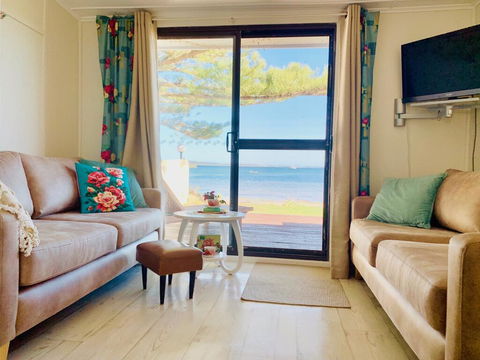 Vandy's Shack At Mount Dutton Bay - Ideal For Couples And Small Families - Mackay Tourism 2