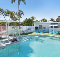 Ventura Beach Motel 2 Bedroom Poolside - Mackay Tourism