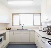 Vickery House 8 Bedroom Flat - Mackay Tourism