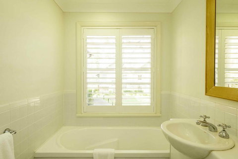 Villa Andante - Mackay Tourism 1