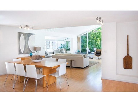 Villa Bianco - Mackay Tourism 3