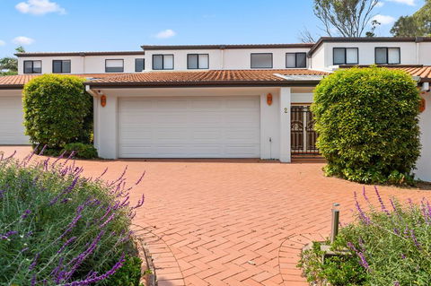 Villa Provence Coffs Harbour - Mackay Tourism 0