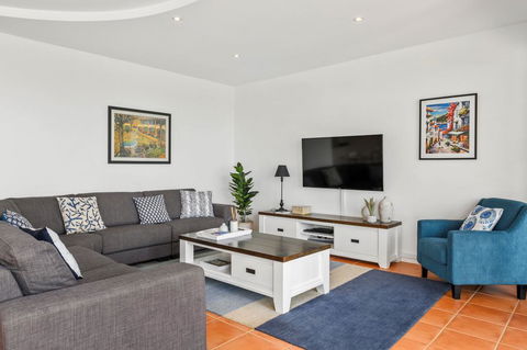 Villa Provence Coffs Harbour - Mackay Tourism 2