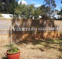Vineyard Hill Resort - Mackay Tourism