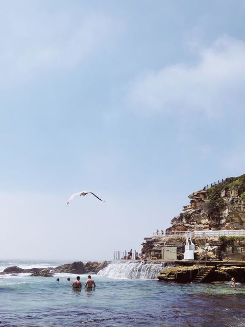 Walk To Beach From This Stylish Bronte Oasis W AC, Wifi And Free Parking - Mackay Tourism 3