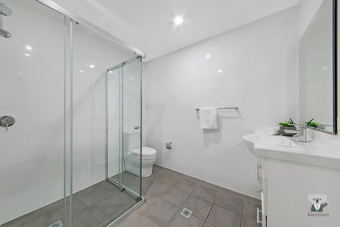 WARRICK FRAM 3 BEDS APT FREE PARKING WALK TO WESTFIELD CLOSE TO HOSPITAL NWF003 - Mackay Tourism 3