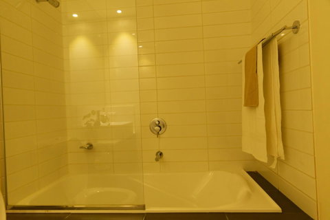 Primrose Apartment Glen Waverley - Mackay Tourism 8