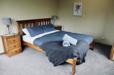 Red Ceder Cottage - Great Ocean Road - Port Campbell - Mackay Tourism 2