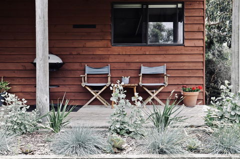 Red Ceder Cottage - Great Ocean Road - Port Campbell - Mackay Tourism 1