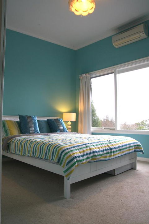 Beautiful View House - Mackay Tourism 17