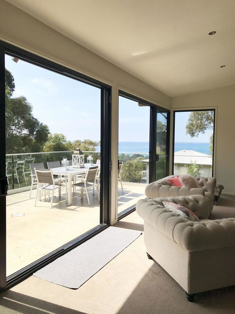Lorne Sea View Terrace House - Mackay Tourism 28