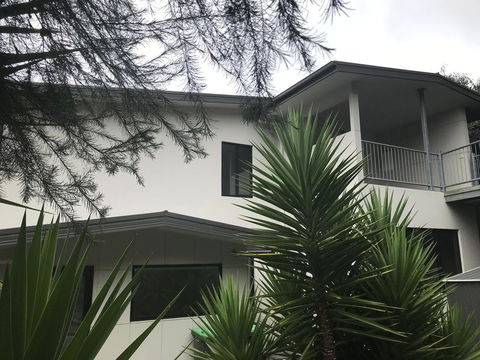 Lorne Sea View Terrace House - Mackay Tourism 36