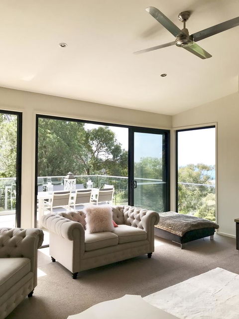 Lorne Sea View Terrace House - Mackay Tourism 29