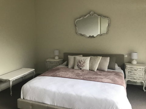 Lorne Sea View Terrace House - Mackay Tourism 34