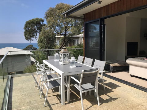 Lorne Sea View Terrace House - Mackay Tourism 31