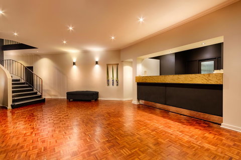 Crest On Barkly Serviced Apartments - Mackay Tourism 12