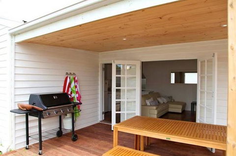 Sorrento Beach Cottages No. 2 - In The Heart Of Sorrento - Mackay Tourism 8